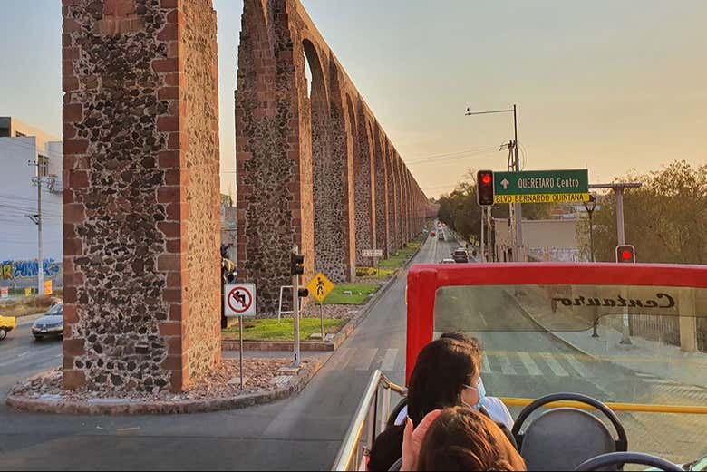 Pasaremos ante el Acueducto de Querétaro
