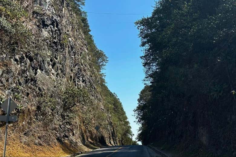 Carretera que nos lleva a destino