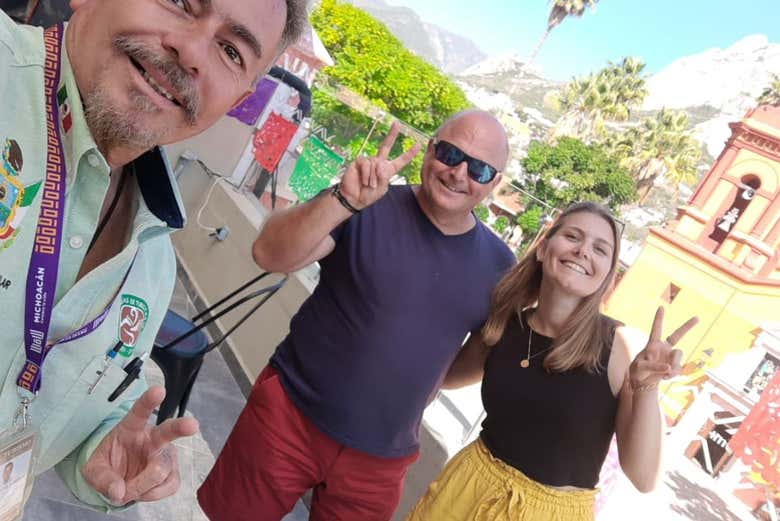 Visit the Pueblo Magico of Bernal