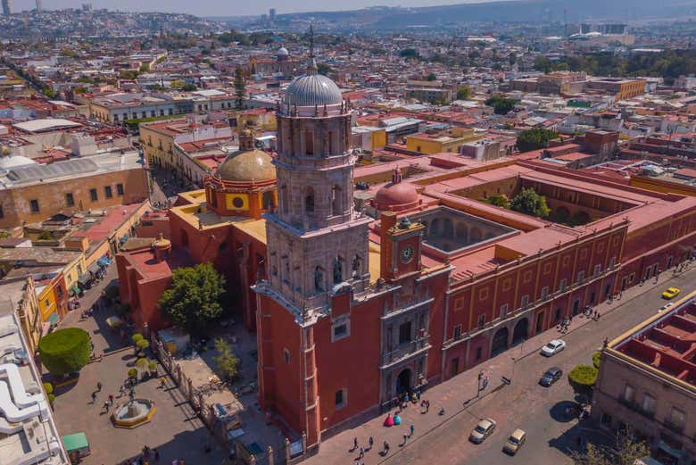 Vistas aéreas del Templo de San Francisco de Asís