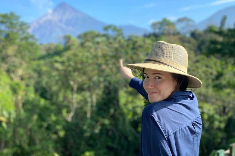 Admirando el Volcán Santiaguito