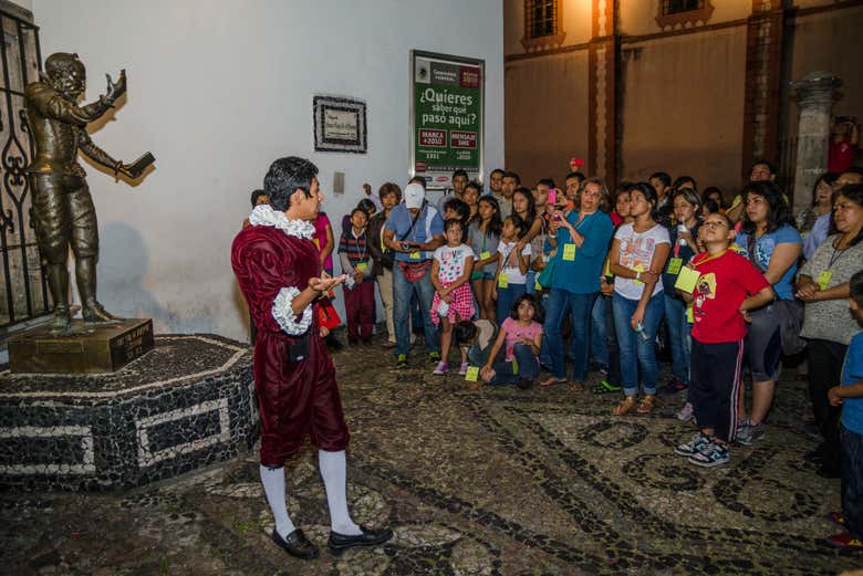 Representando al escritor Juan Ruiz de Alarcón y Mendoza