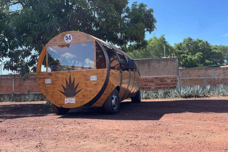 El autobús barril en el que recorreremos Tequila