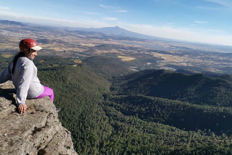 Contemplez la vue depuis le sommet de la Peña del Rey