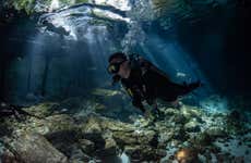 Mergulho no cenote Dos Ojos