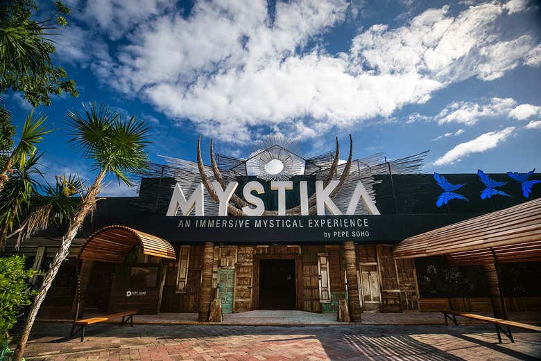 Ingresso da experiência imersiva Mystika Immersive