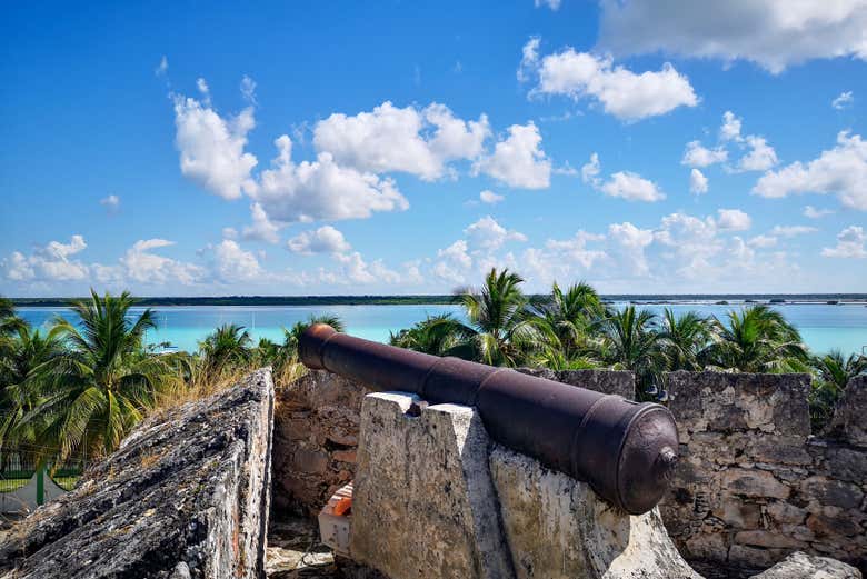 Visit the Fuerte de San Felipe
