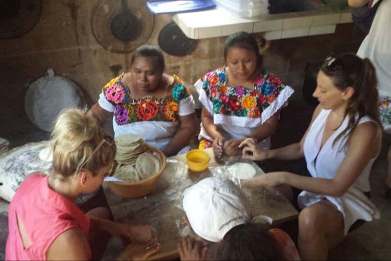 Aprendiendo a preparar tacos
