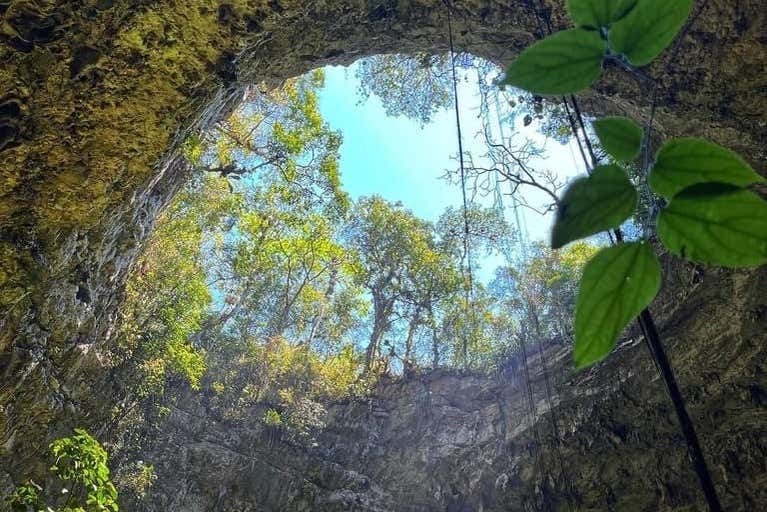 Landscapes of Sima del Cielo