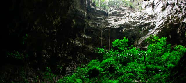 Rappelling at Sima del Cielo