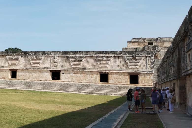 Profitez de cette visite privée du site archéologique d'Uxmal
