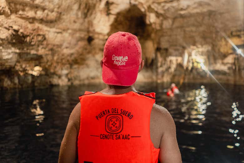 Conociendo el cenote Ki’ichpam Ha