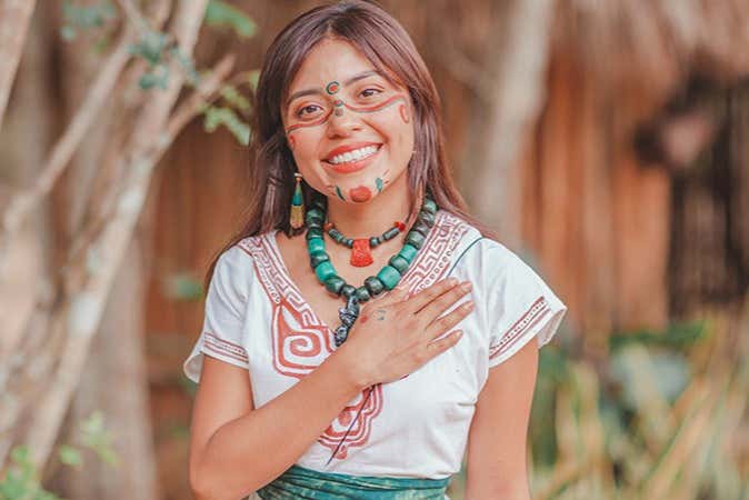Una ragazza maya