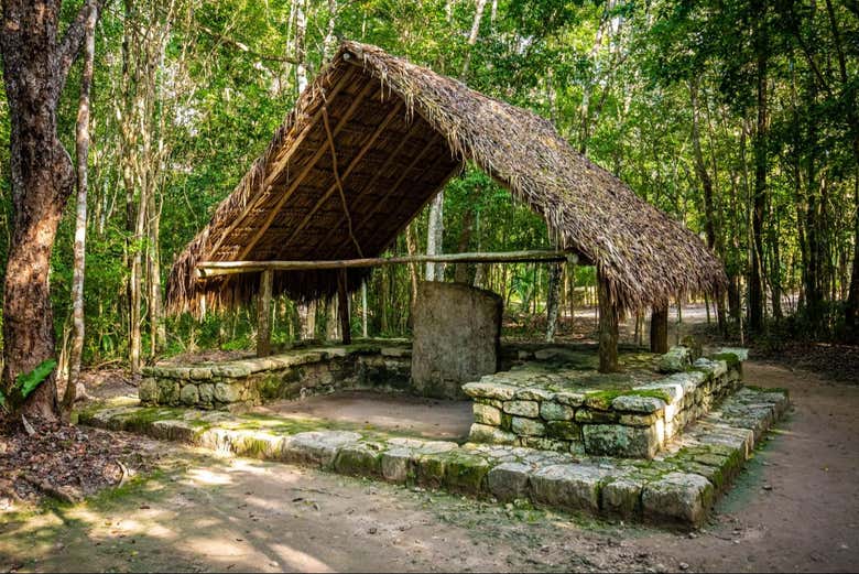 Una delle stele di Cobá
