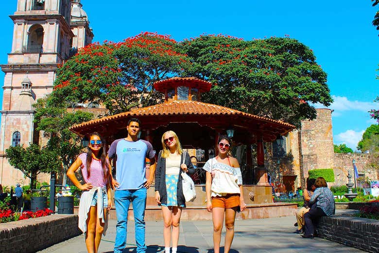 Tour por Valle de Bravo al completo
