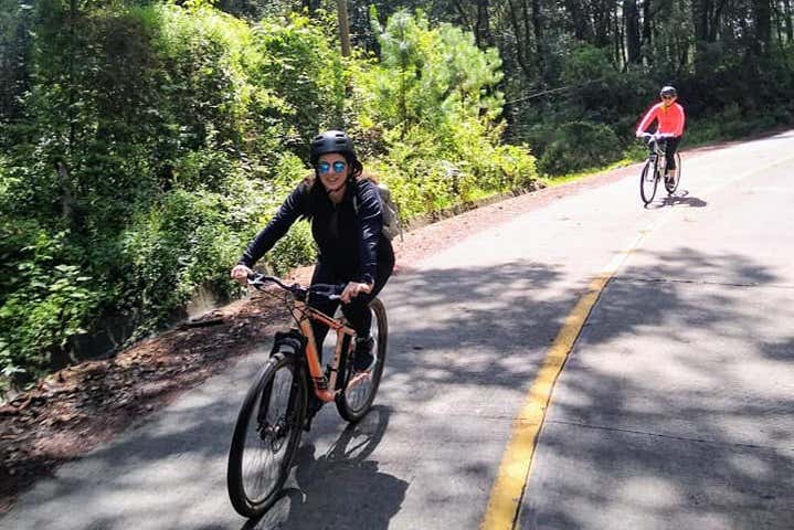 Pedaleando por Valle de Bravo