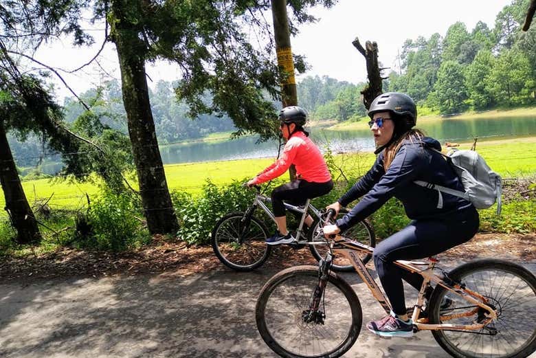 Tour en bicicleta por Valle de Bravo