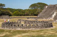 Excursão a Cempoala e La Antigua