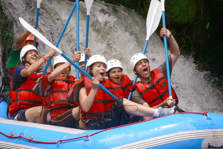 Rafting en el río Pescados