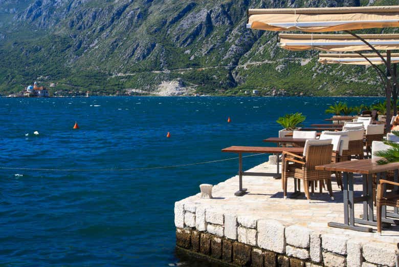 Vistas de la bahía de Kotor