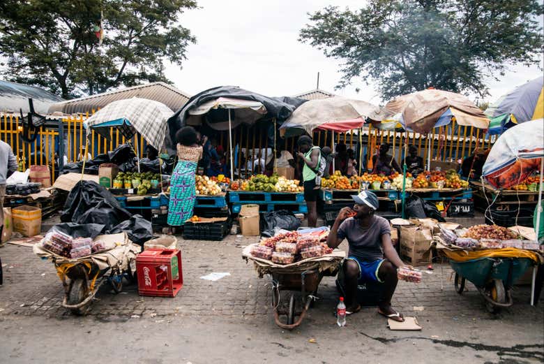 Marché Single Quarters