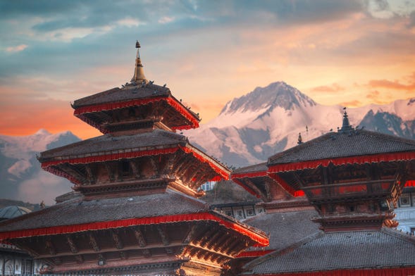 Circuito de 8 dias pelo Nepal