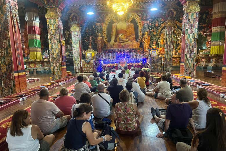 Podréis participar en la oraciones del templo