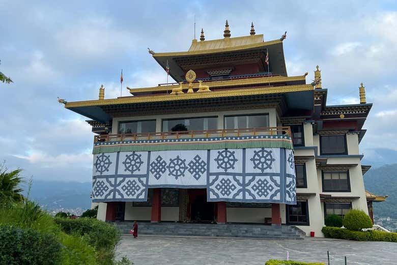 Discover the Neydo Tashi Monastery