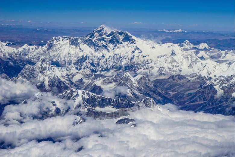 Vue sur le mont Everest depuis l'avion