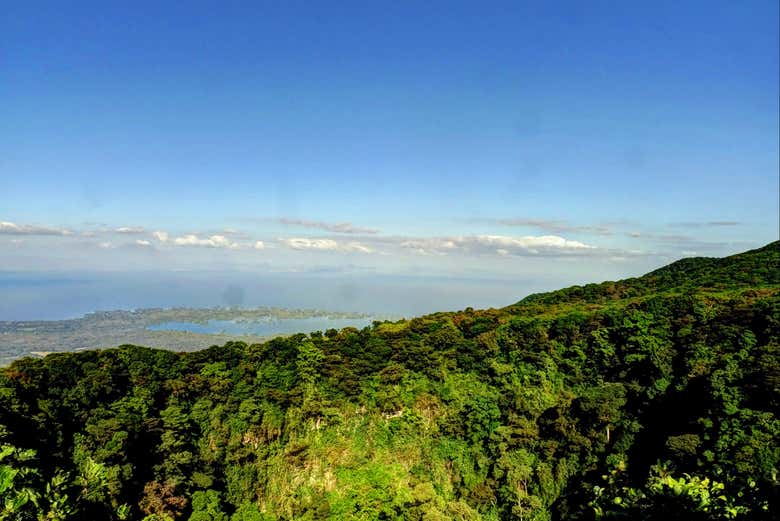 La vista desde lo alto del volcán Mombacho