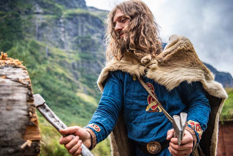 Visitando a aldeia viking de Njardarheimr