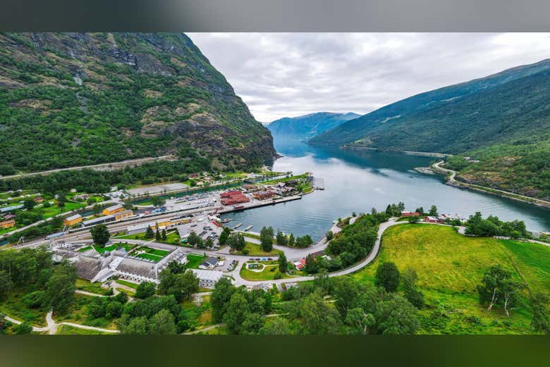 FLÅM