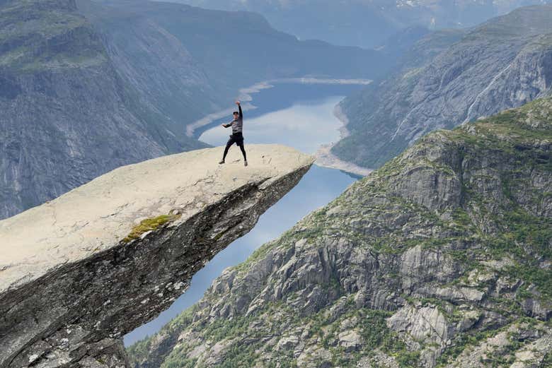 ¡Haréis la emblemática foto en Trolltunga!