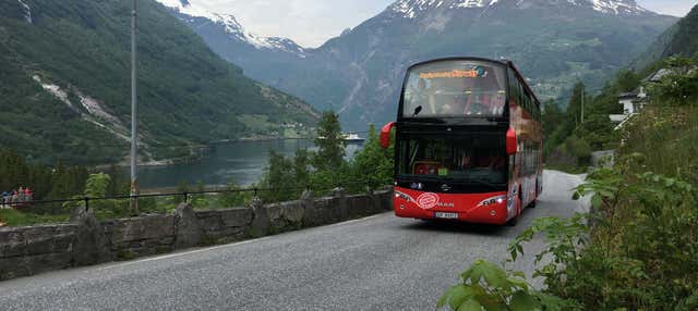 Autobús turístico de Geiranger