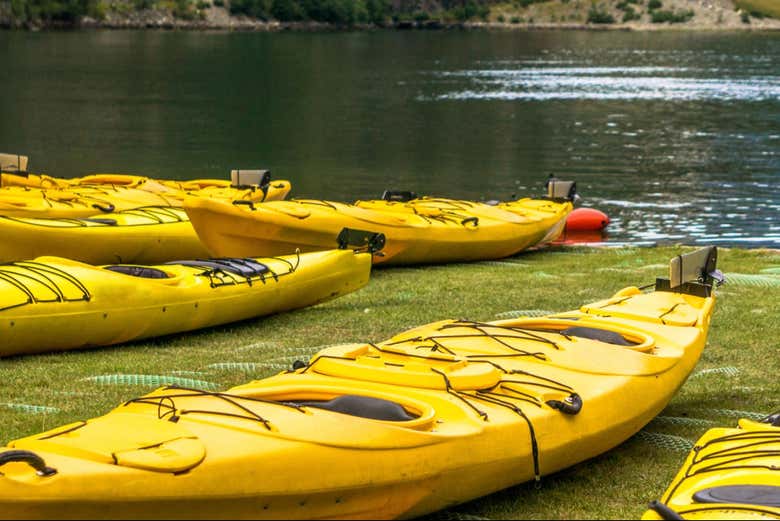 Caiaques em Sognefjord
