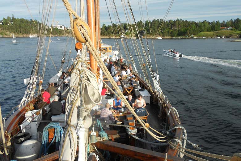 Navegando por el fiordo de Oslo