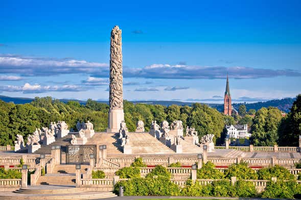 Tour por el Parque Vigeland