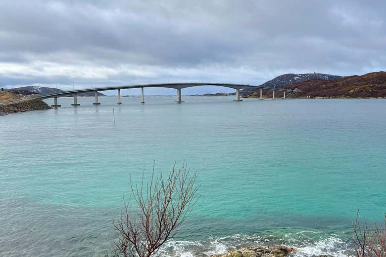 Puente de Sommarøy
