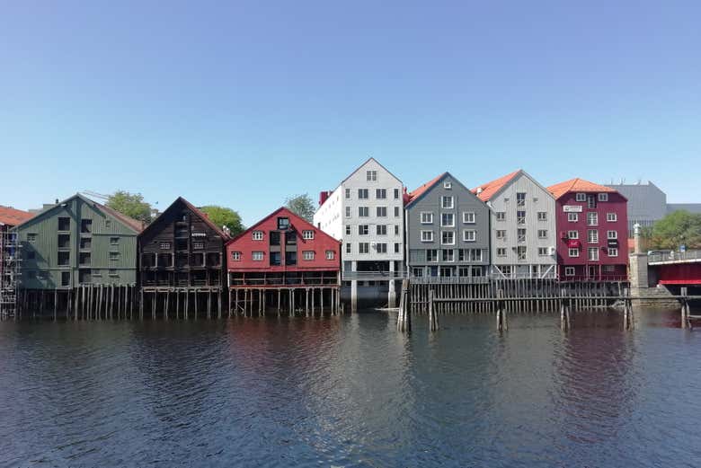Vous explorerez le quartier de Bakklandet