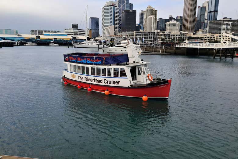 El barco en el que navegaremos por la costa de Auckland