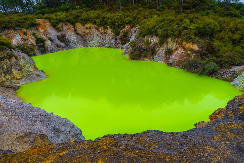 Bain du diable à Wai-O-Tapu
