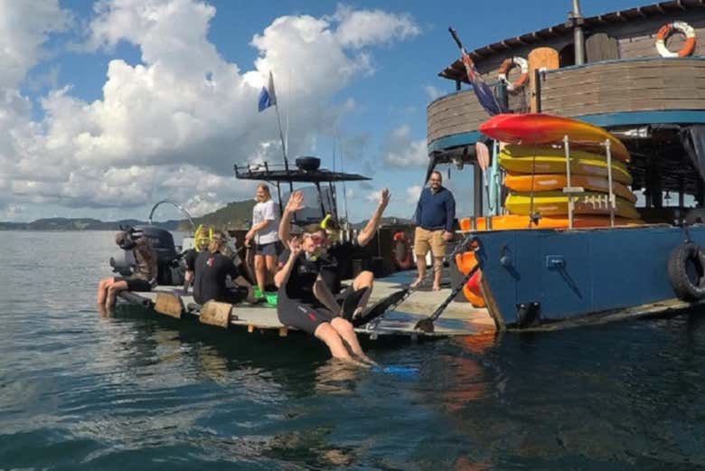 The boat used on the trip