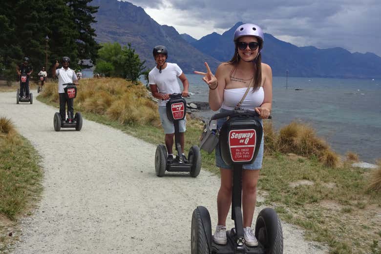 Disfrutando del tour por la bahía de Queenstown