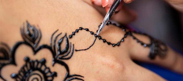 Oficina de henna em Khasab