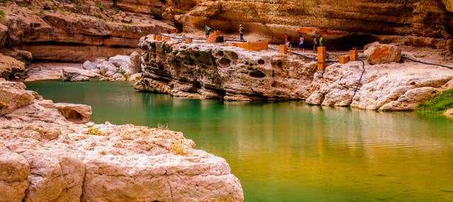 Excursión privada a Wadi Bani Khalid y Wahiba Sands