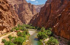 Excursão a Wadi Tayeen + Visita a uma fábrica de perfumes