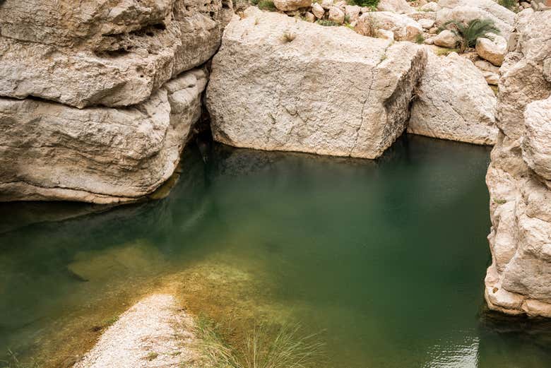 As águas de Wadi Bani Khaled