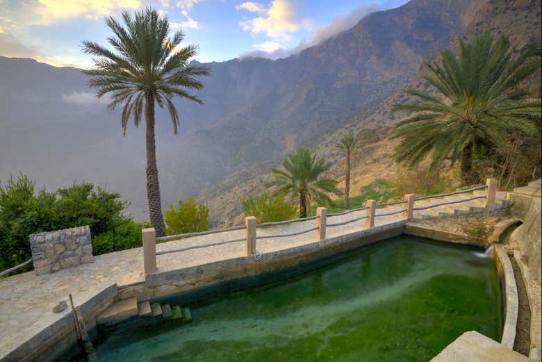 Visitaremos las termas de Nakhal