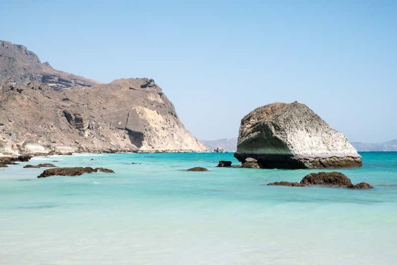 Fizayah, una playa virgen de aguas turquesas