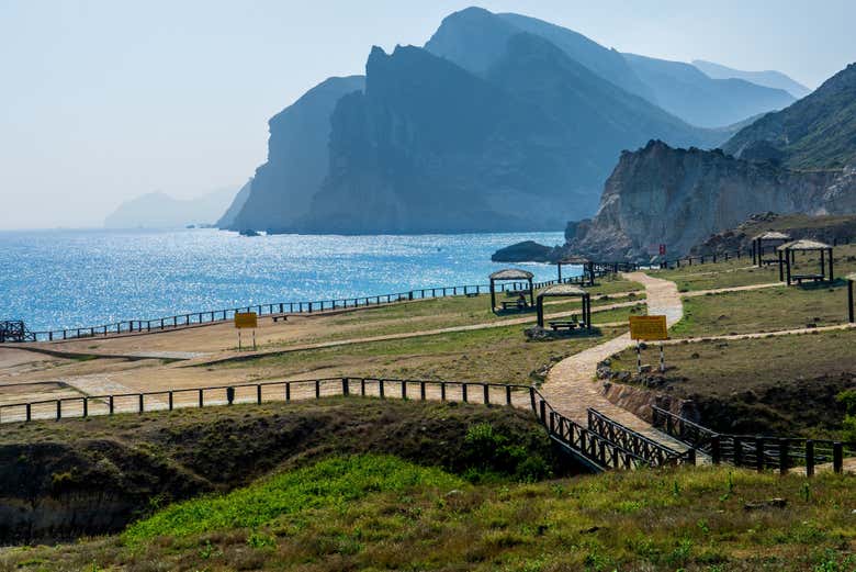 Al Mughsail, una de las playas más espectaculares de Dhofar
